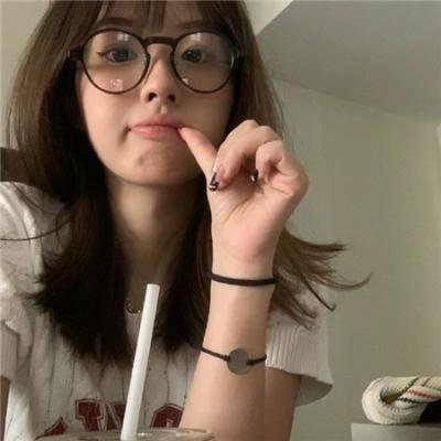 夫人流产后，疯批总裁他慌了